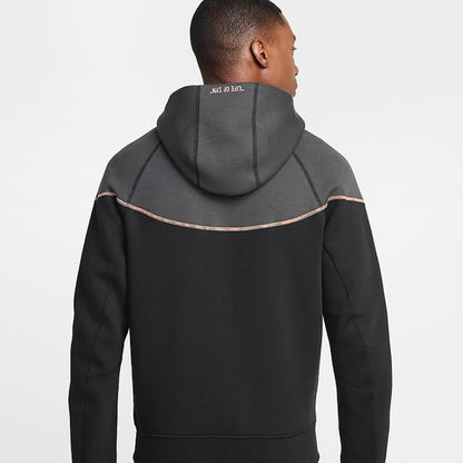 Nike Tech Fleece X Central Cee - Syna