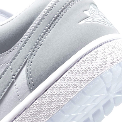 Air Jordan 1 Low 'Wolf Grey Aluminium'