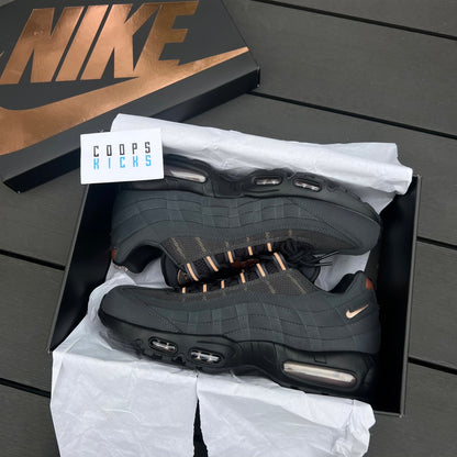 Nike Air Max 95 X Central Cee - Syna 'Live Yours'